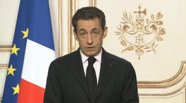 Sarkozy se prononce contre l'anonymat des parrainages