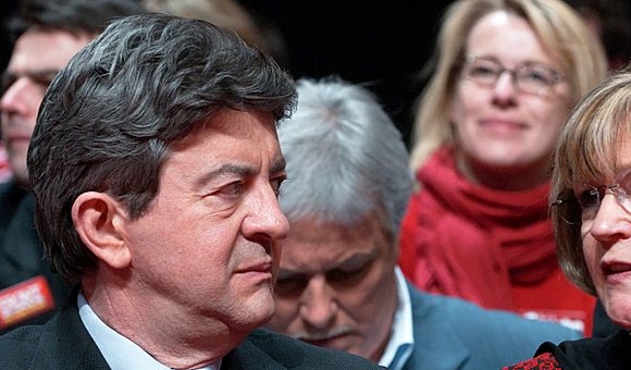 Mélenchon appelle à une « insurrection civique »